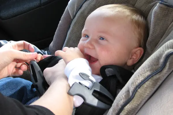 kid in car seat