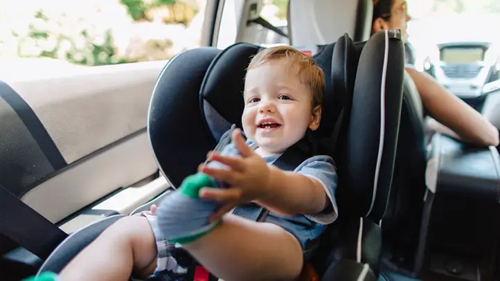 toddler-and-car-seat