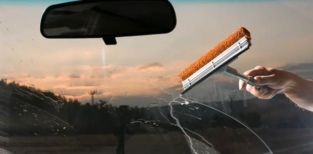cleaning car window
